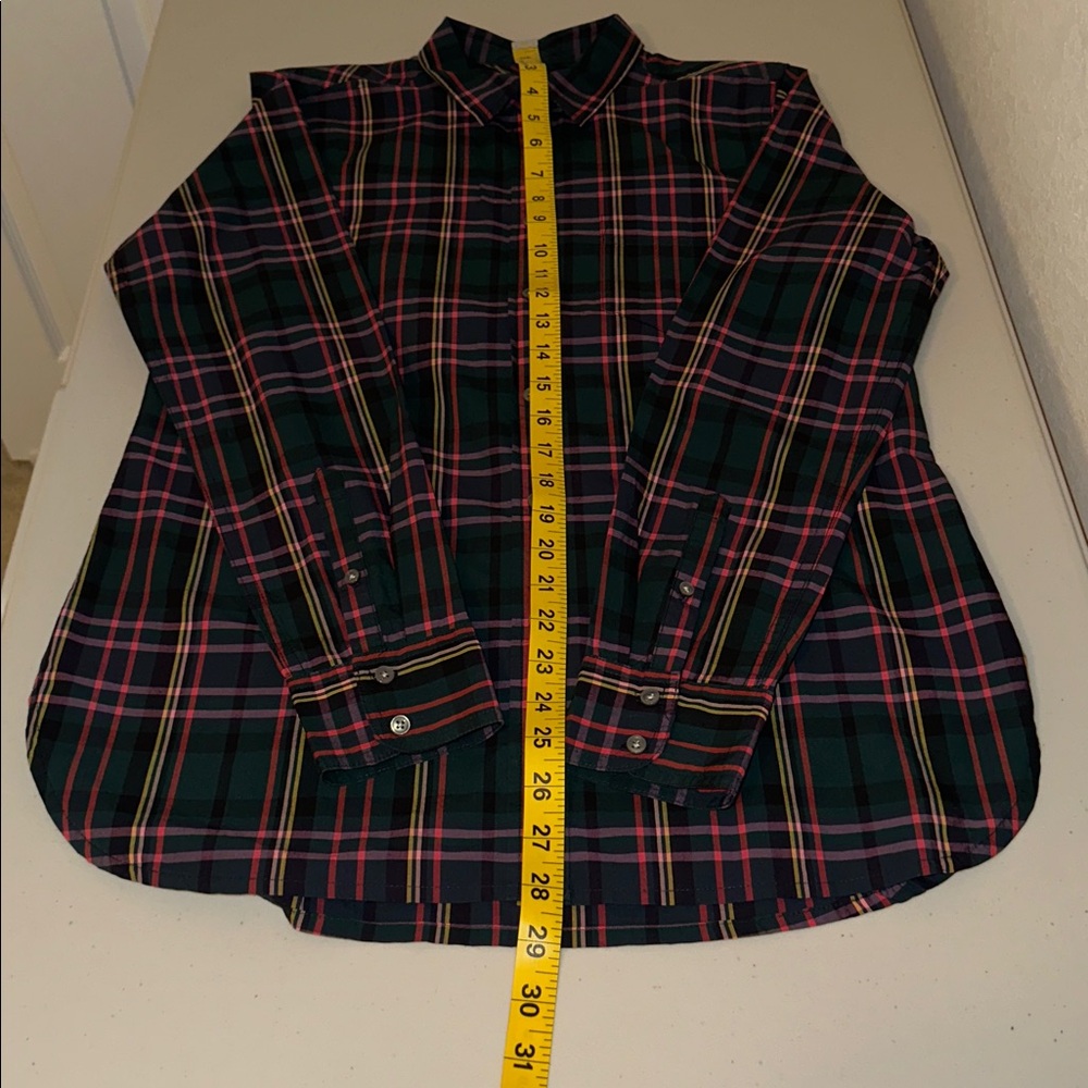 100% Cotton J. Crew Green and Red Plaid Casual Woman's Shirt Size 6. - Picture 11 of 16